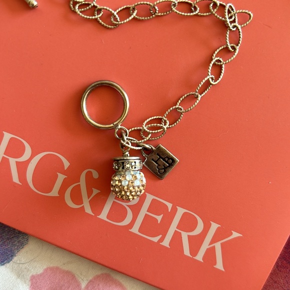 Gorgeous hillberg and berk toggle bracelet - Picture 2 of 3